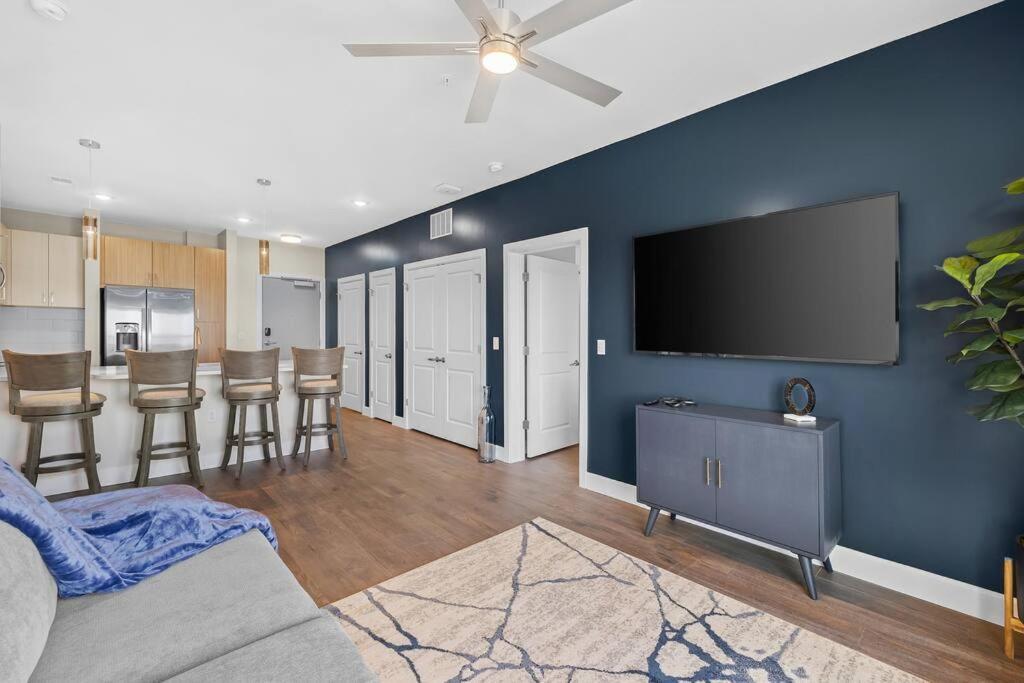 Beverly Hills Suite Penthouse The Gulch 纳什维尔 外观 照片